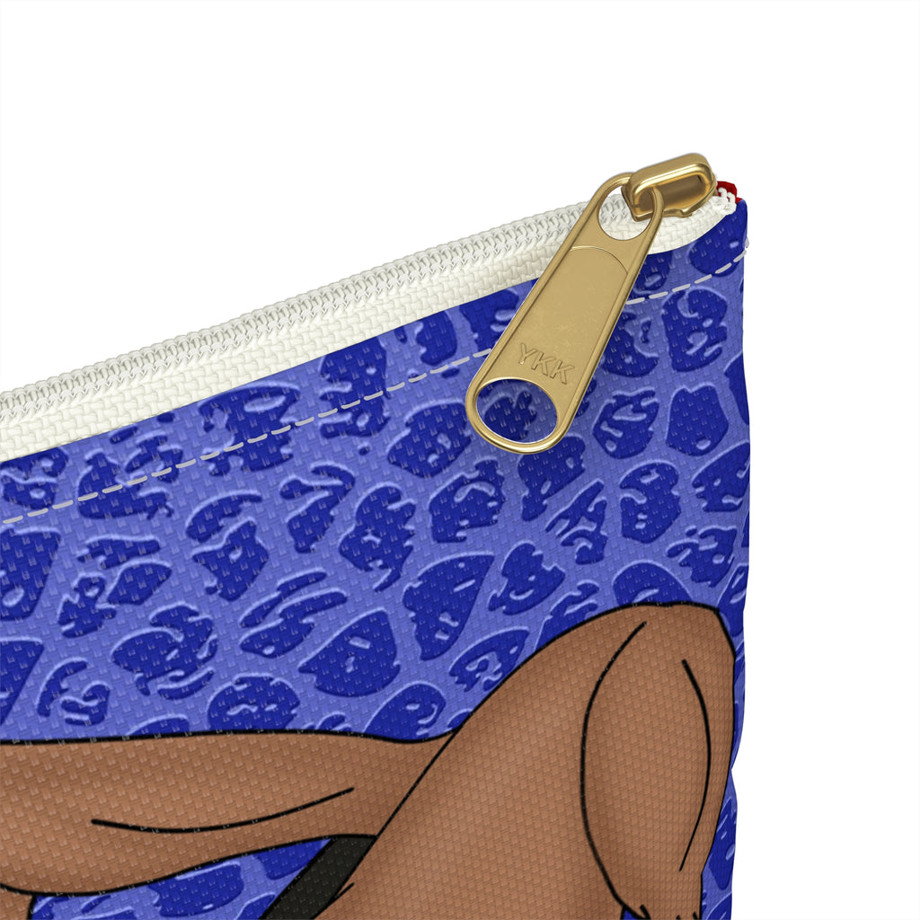 Zipper Gear Pouch - Submit