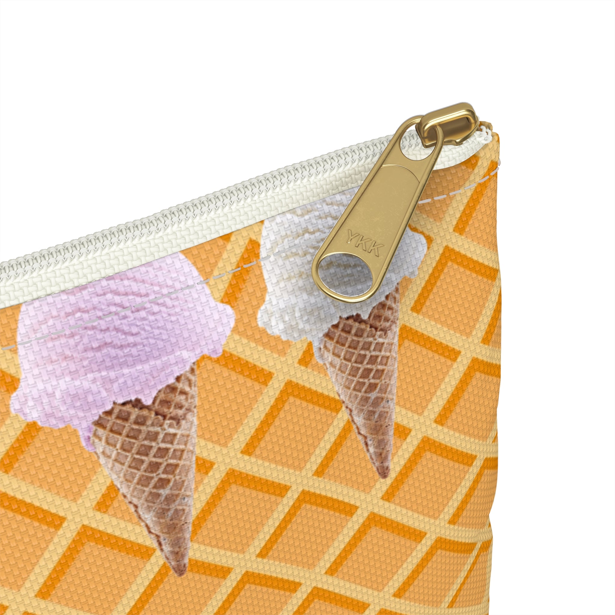 Gear Pouch - Sticky Fingers