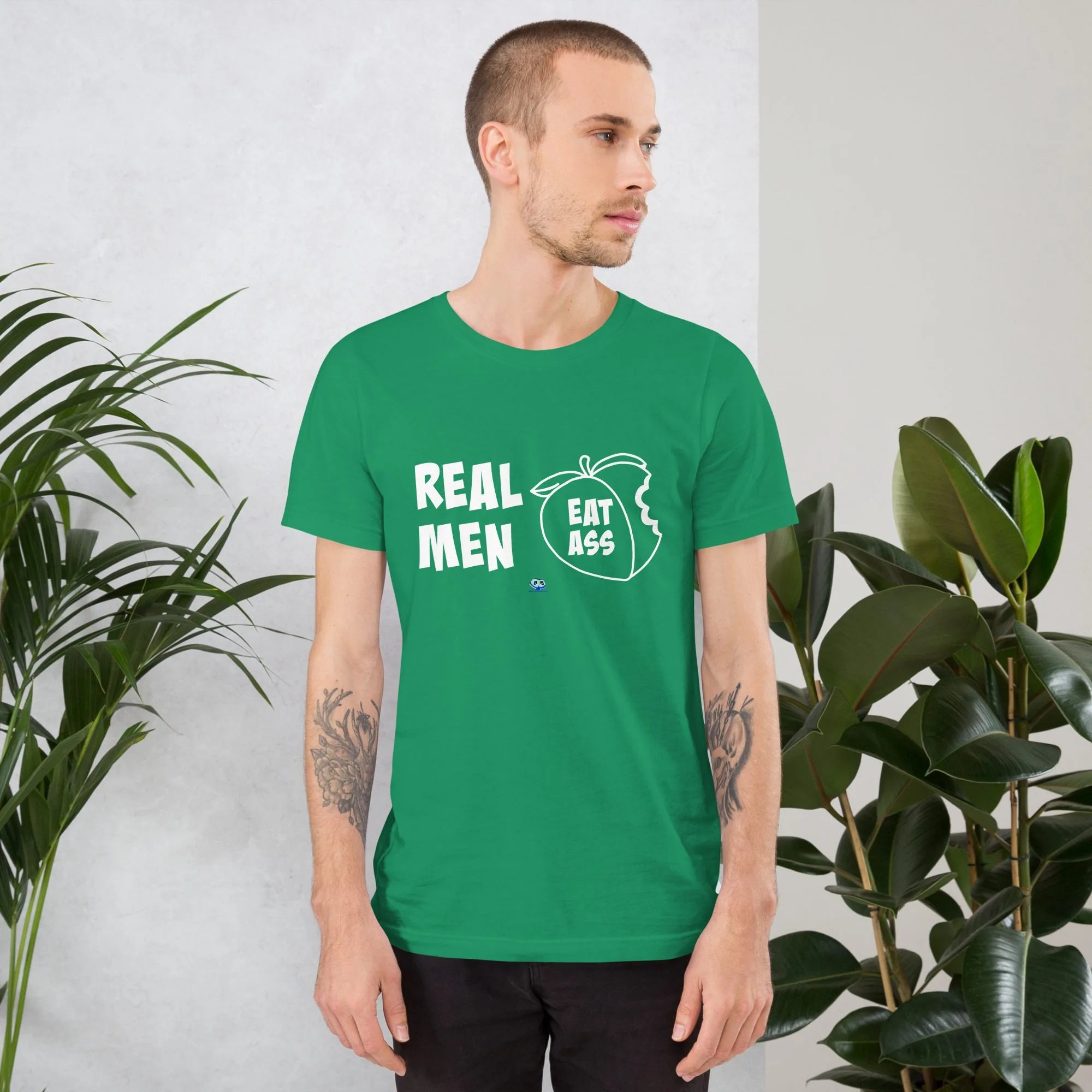 Short Sleeve Tee - Real Men Eat Ass