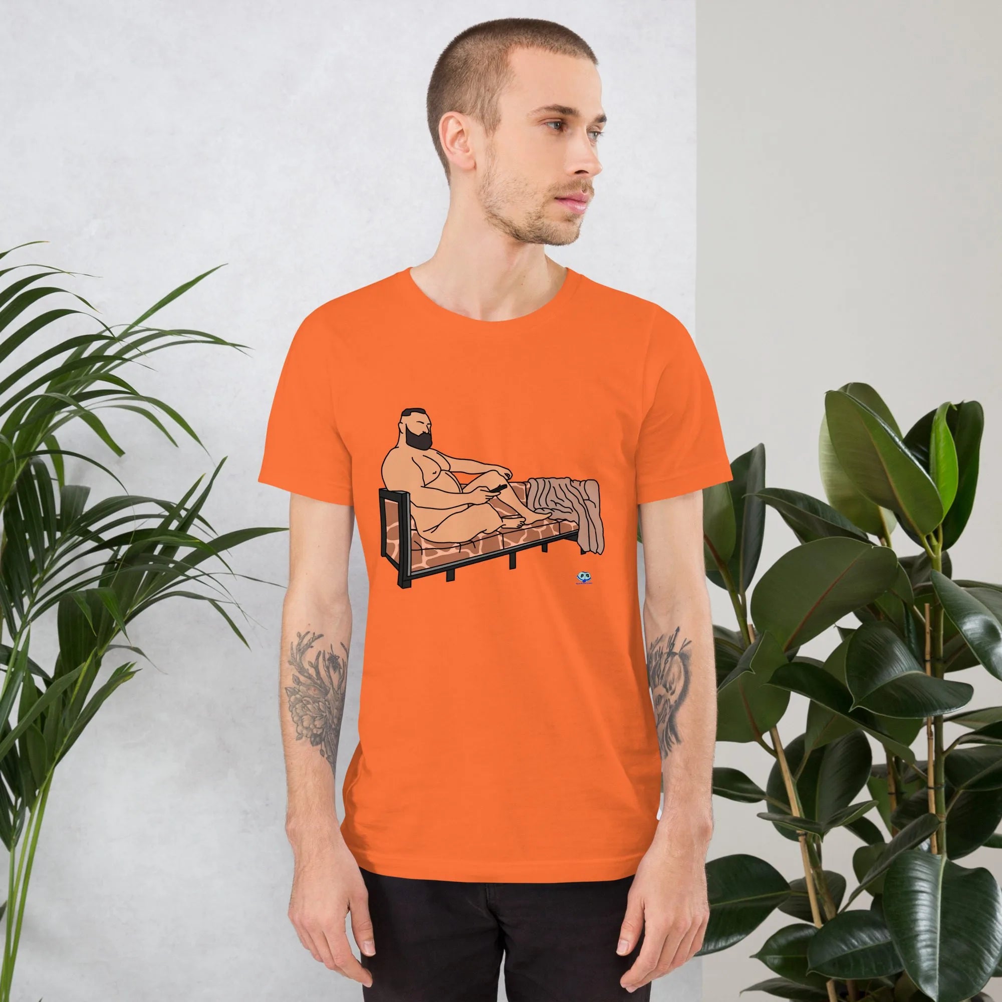 Short Sleeve Tee - Giraffe Couch