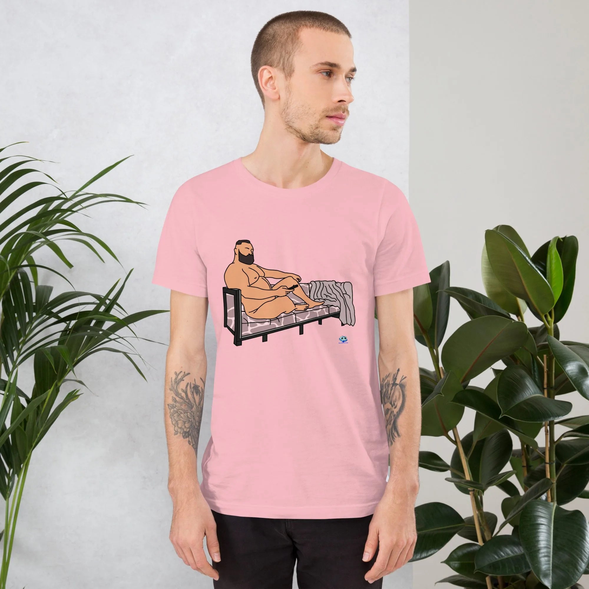 Short Sleeve Tee - Giraffe Couch